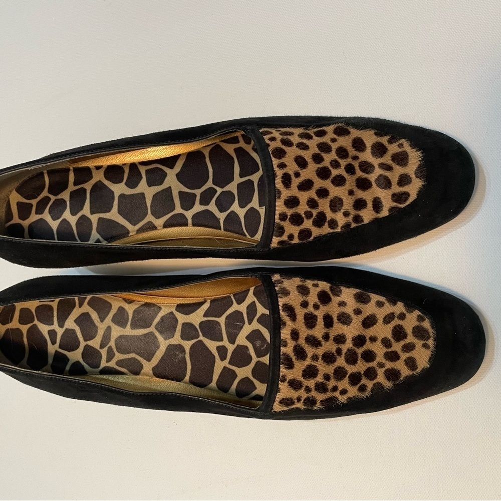 Martinez Valero Black and Tan Animal Print Loafers Size 8